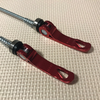 赤色　クイックリリース　クイックレリーズの画像