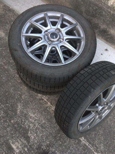 スタッドレスタイヤ(155 65 R14)