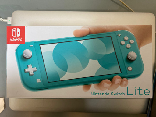 お値段相談してください！　ニンテンドースイッチライト　ターコイズ