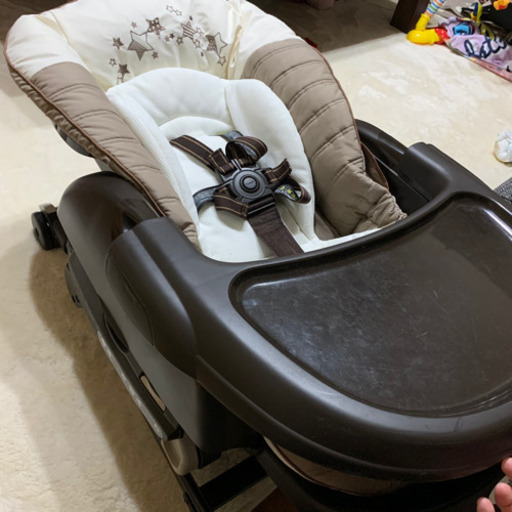 限定値下げ！コンビ/ハイローチェア電動ネムリラ極美品