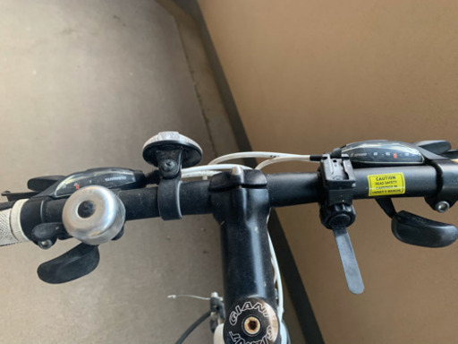 クロスバイク　giant r3 通学などにピッタリ