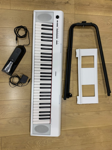 電子ピアノ　デジタルピアノ　YAMAHA piaggero NP-12