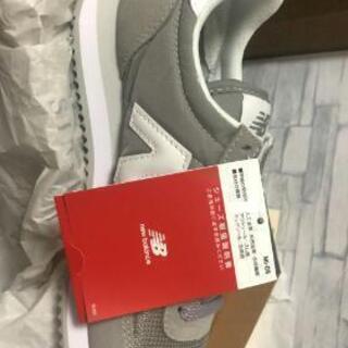 ニューバランス 新品靴 23cmの画像