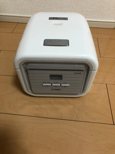 炊飯器　タイガー　tacook 3合炊き