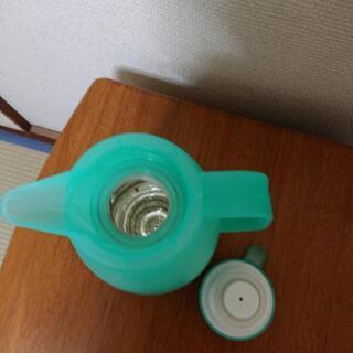 昭和レトロ魔法瓶　カラフルポット の画像