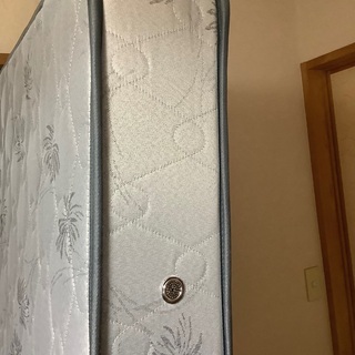 ベッドマットの画像