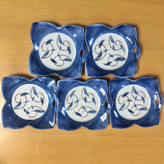 値下げ　未使用　翠泉 角深皿と浅皿のセット　約12㎝角の画像