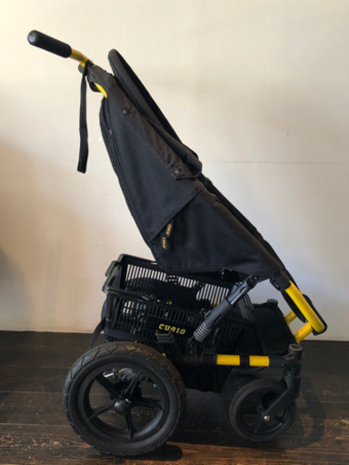 国産ベビーカー　curio