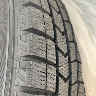 美品　2018年購入FITタイヤ175/65R15