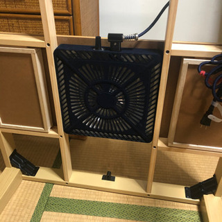 ニトリ　コタツテーブル、イス2脚セットの画像