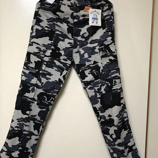 ボンディングパンツ　新品　150の画像