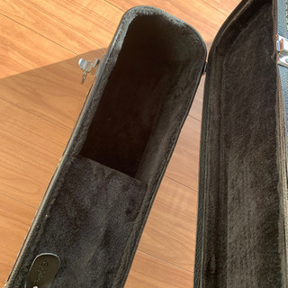 ギターケースの画像