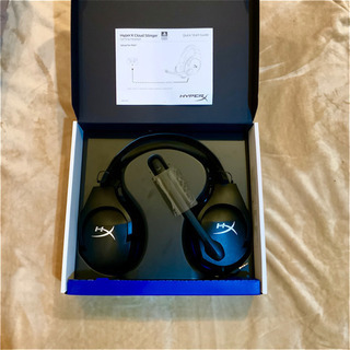 PS4公式ゲーミングヘッドセットHyperX Cloud Stinger for PS4ヘッドフォン【ほぼ新品です】の画像