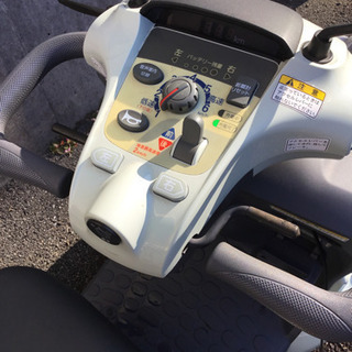 電動車いす(セニアカー)の画像