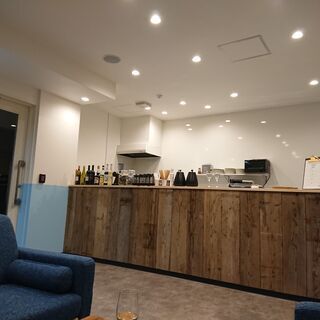 おしゃれなカフェで若手エンジニア交流会