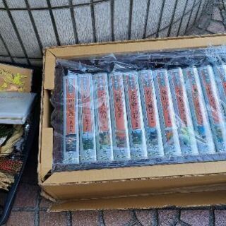 無料！　新品ビデオ、小物、洋服　お譲りします