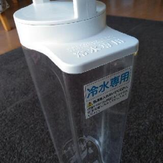 麦茶ボトル