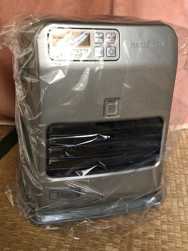 ★シャープ製　石油ファンヒーター★ すぐ温まる！安全！コンパクト！