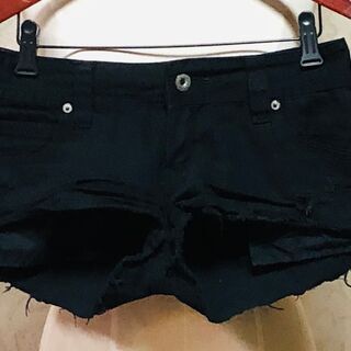 R.M.G (アールエムギャング) デニムハイレグショートパンツ ホットパンツ ダメージクラッシュの画像