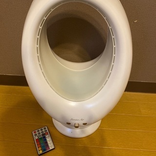 ルミノエアー　アロマ機能扇風機　イルミネーション間接照明