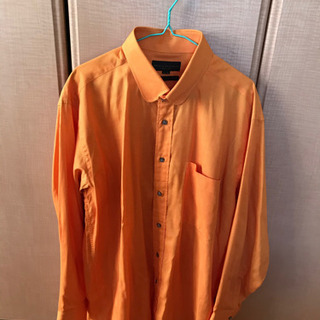 オレンジ　シャツの画像