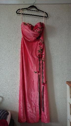 キャバ、ラウンジ系の服