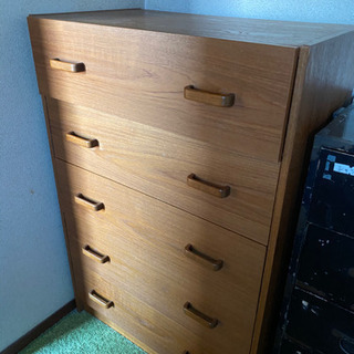 ☆差し上げます☆ 整理タンス　チェスト５段　難あり