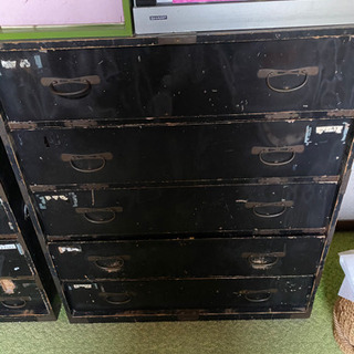 ☆お取引中です☆  差し上げます☆ 古いタンス　５段