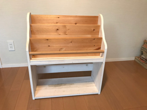 【子供部屋に】本棚です