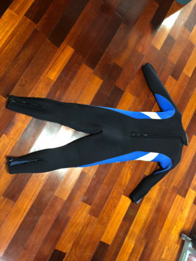 【値下げ】5mm メンズウエットスーツ サイズM 一部難あり