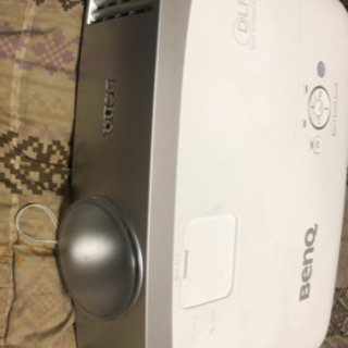 BenQ HT2050 プロジェクター