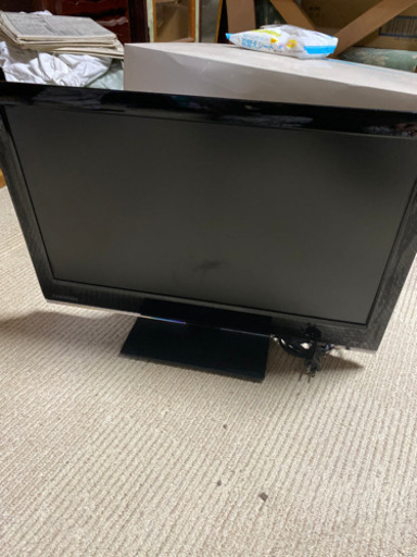 テレビ　22型