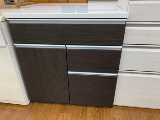 ニトリ　1枚扉キッチンカウンター ダークブラウン×ホワイト　【トレファク所沢店】