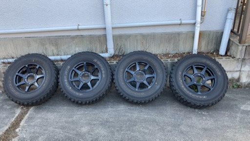 ダンロップ　GRAND TREK MT2 ガレージ保管