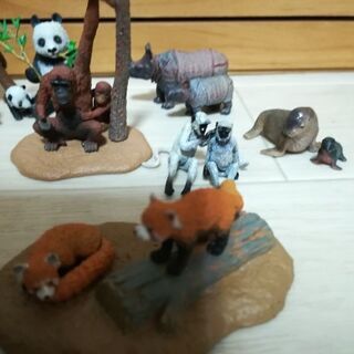 親子動物フィギュアの画像