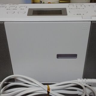 ＴＯＳＨＩＢＡ　ＣＤラジオ　型名：TY-C251　中古