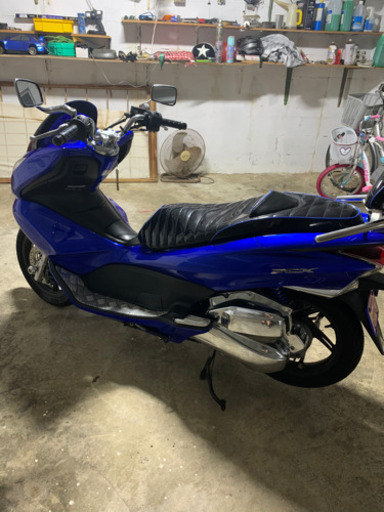 バイク PCX125 JF28