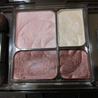 ★COFFRET D'OR★アイシャドウの画像