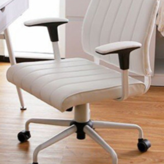 オフィスチェアの画像
