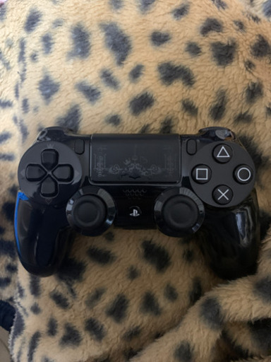 ps4 pro 本体 キングダムハーツ 同梱版　中古　2TB