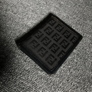 FENDI フェンディ ズッカ柄 黒レザー×キャンバス パスケー...