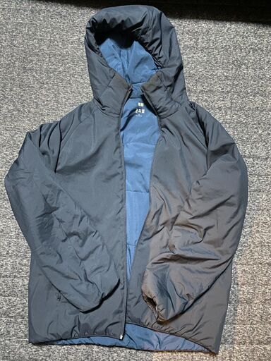 UNIQLO　ナイロンジャンパー【非売品】　現地決済、引取が可能な方★