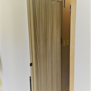 ネジの要らない突っ張りタイプのアコーディオンドア　70㎝～100...