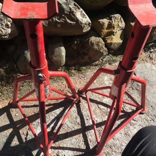 2t用ジャッキスタンドの画像