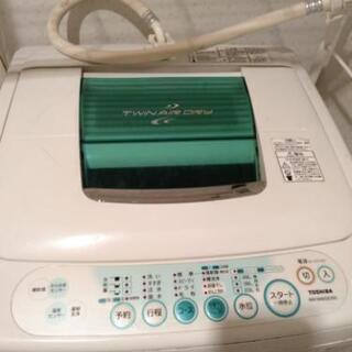 （洗濯機用棚付）2009年製TOSHIBA洗濯機　ひとり暮らし用の画像