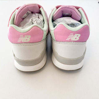 【New Balance】美品 スニーカーの画像