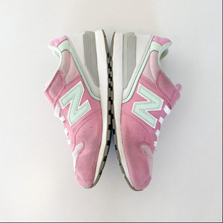 【New Balance】美品 スニーカーの画像