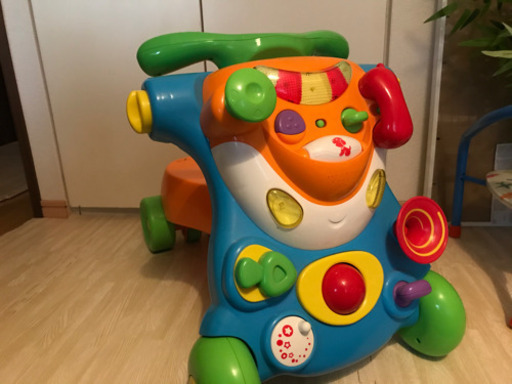 トイザらス ブルーイン 2in1 ライド\u0026ウォーカー