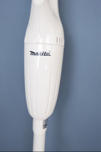 マキタ（MAKITA）充電式掃除機　CL100D
