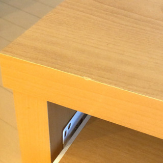 パソコンデスクロータイプの画像